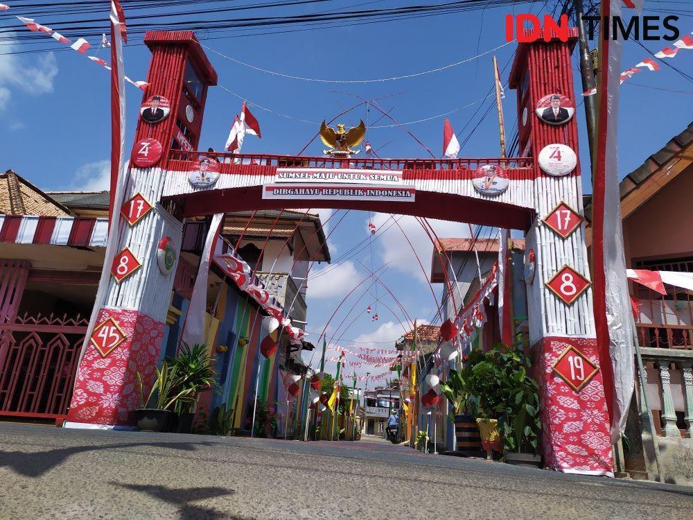 7 Gapura 17 Agustus dari Bambu, Dekorasinya Meriah dan Menarik!