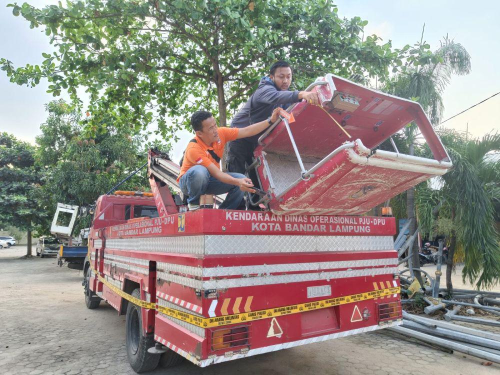 2 Pekerja Jatuh dari Crane, Akademisi Nilai Dinas PU Gagal Penuhi K3