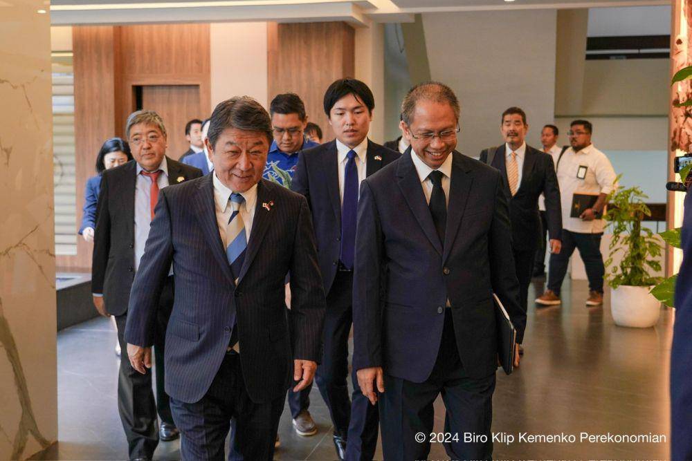 Sekretaris Jenderal Partai Liberal Demokrat (LDP) Jepang Motegi Toshimitsu kunjungan kerja ke Indonesia. (dok. Kemenko Perekonomian)