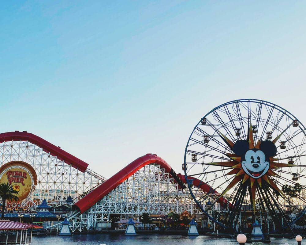 ilustrasi Disneyland (pexels.com/Lauren)