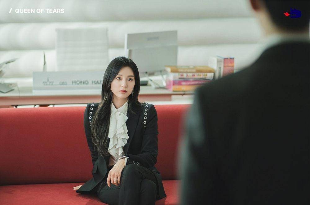 Kim Ji Won di drama Queen of Tears (instagram.com/studiodragon.official)