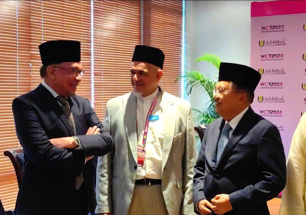 Wakil Presiden ke-10 dan 12, Jusuf "JK" Kalla ketika berbicara di Malaysia pada 29 Juli 2024. (Dokumentasi Humas JK)