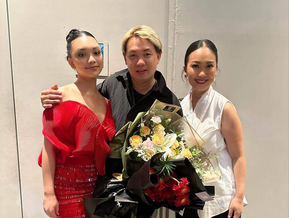 Naura Ayu dan Nola (Instagram.com/riafinola)