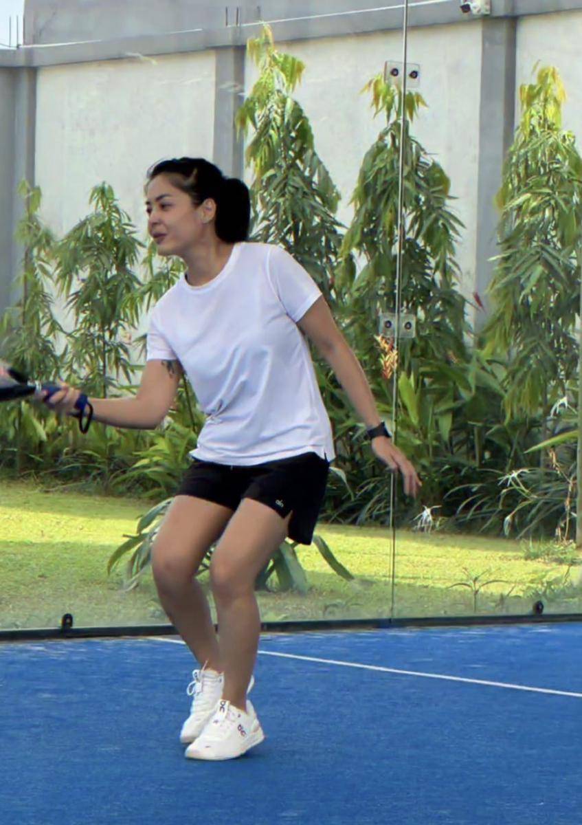Lulu Tobing berlatih padel (instagram.com/lutob)