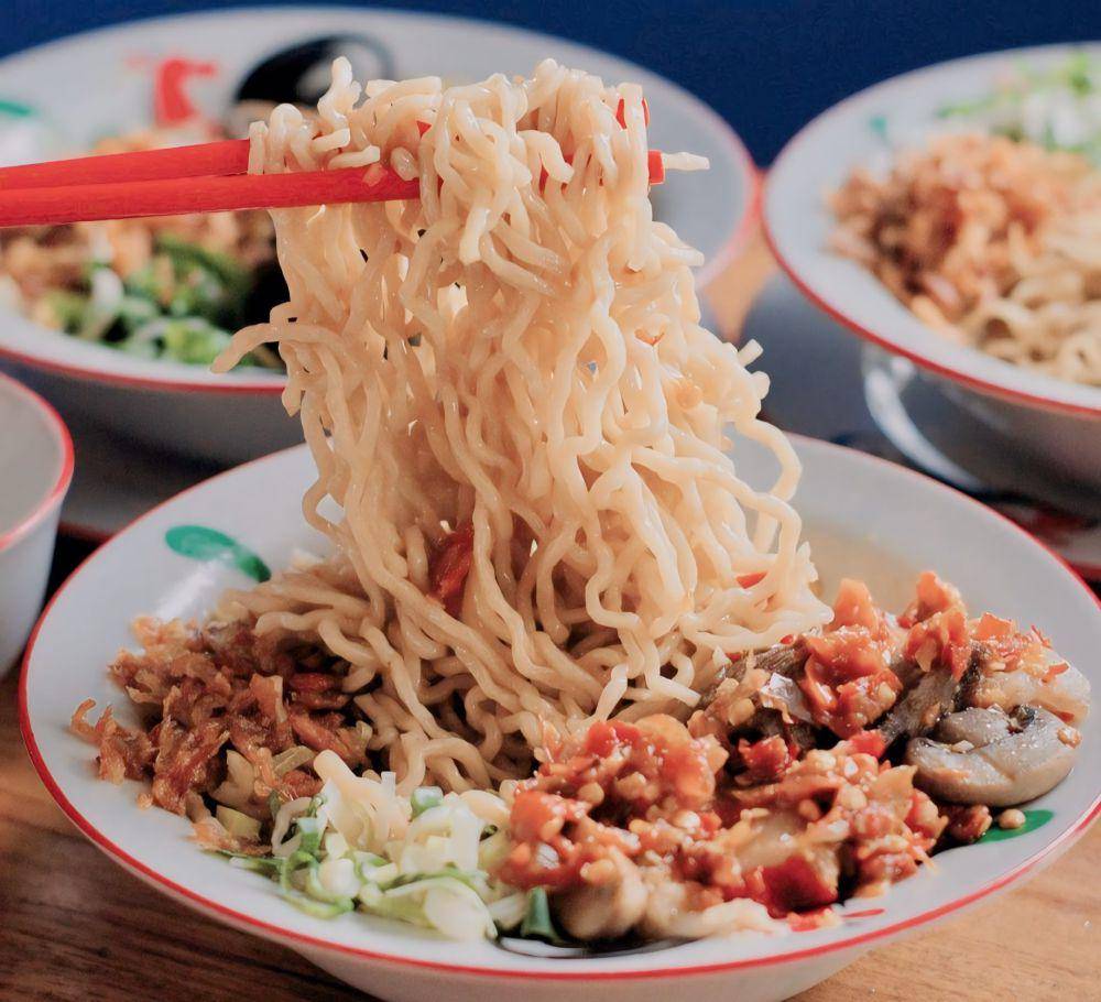 Sedjuk Bakmi (instagram.com/sedjuk.bakmidankopi)