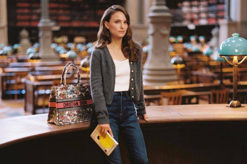 potret Natalie Portman oleh Marion Berrin (instagram.com/natalieportman)