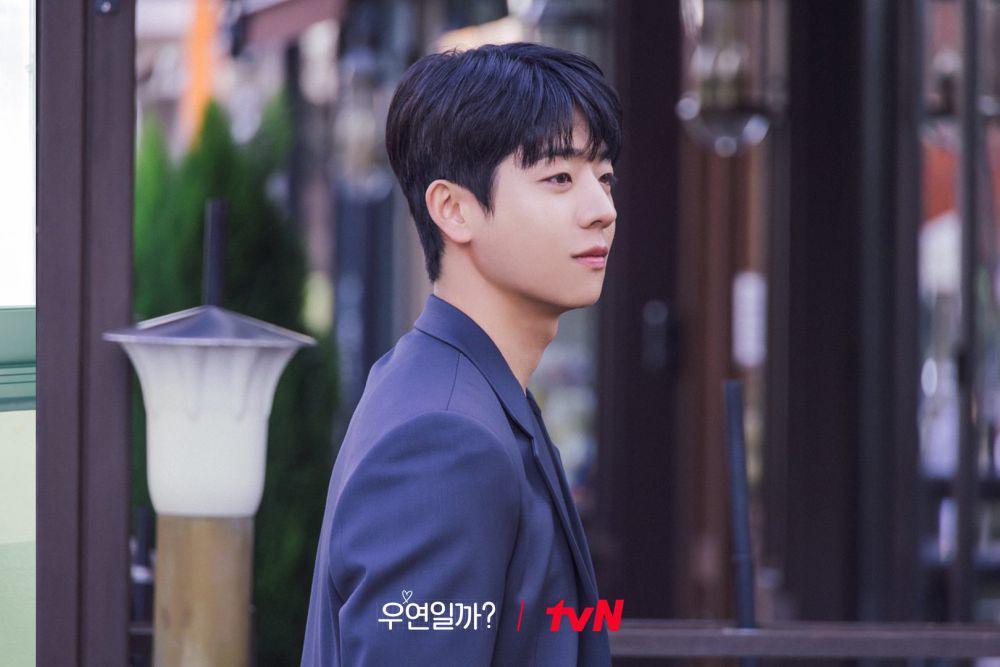 7 Upaya Kang Hoo Young Mendekati Lee Hong Ju di Serendipity's Embrace