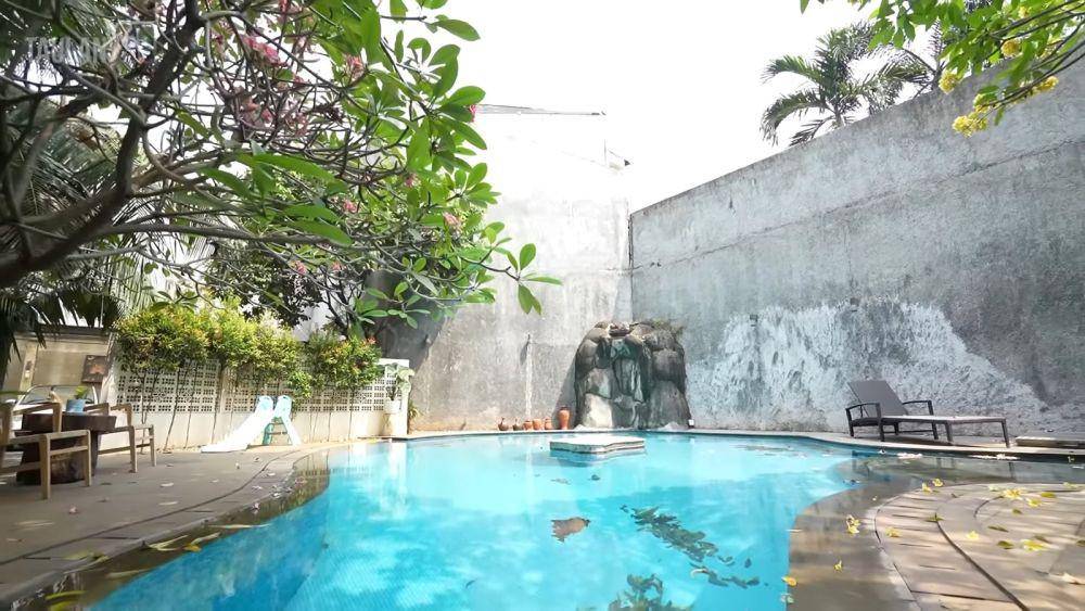 potret rumah Bimbim Slank (youtube.com/taulanytv)