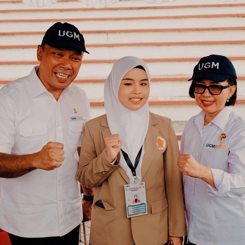 Putri Ariani kuliah di UGM (Instagram.com/arianinismaputri)