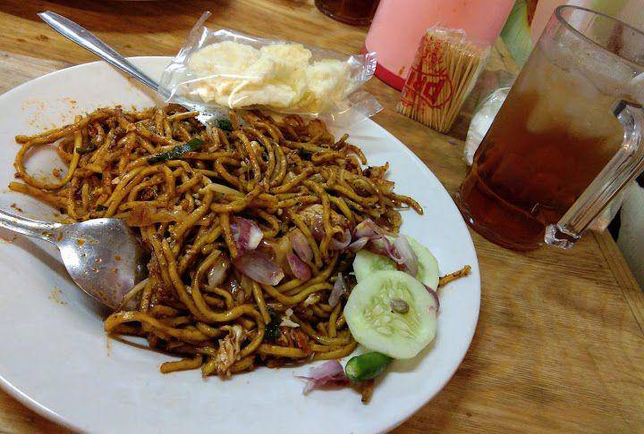 Mie Aceh Pandrah Senen, Jalan Kramat Raya, Jakarta Pusat (google.com/maps/Anne Marie Heidija)