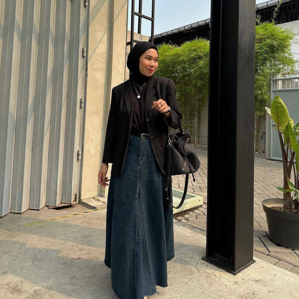Fitri Hasiani (instagram.com/_kakpit)