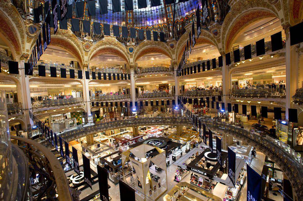 potret Galeries Lafayette (pixabay.com/falconp4)