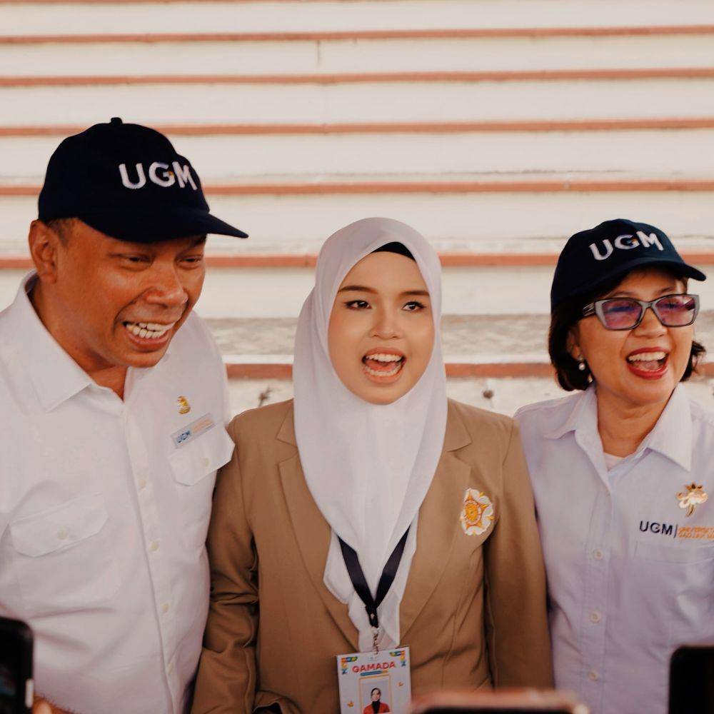Putri Ariani kuliah di UGM (Instagram.com/arianinismaputri)