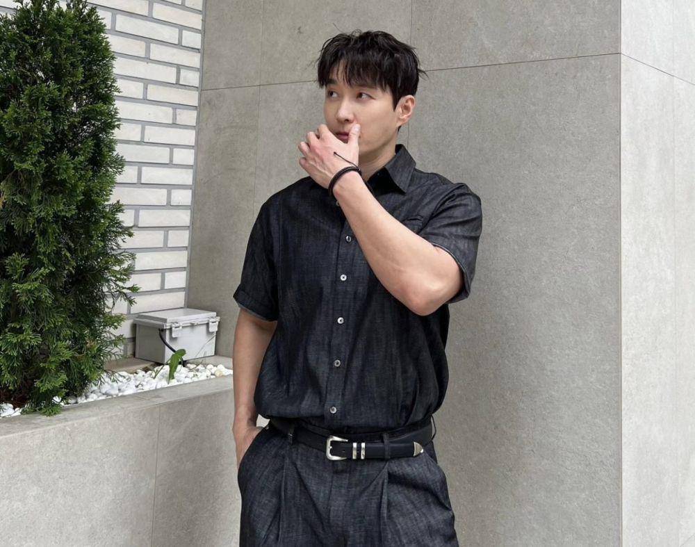 Shim Hyung Tak (instagram.com/tak9988)