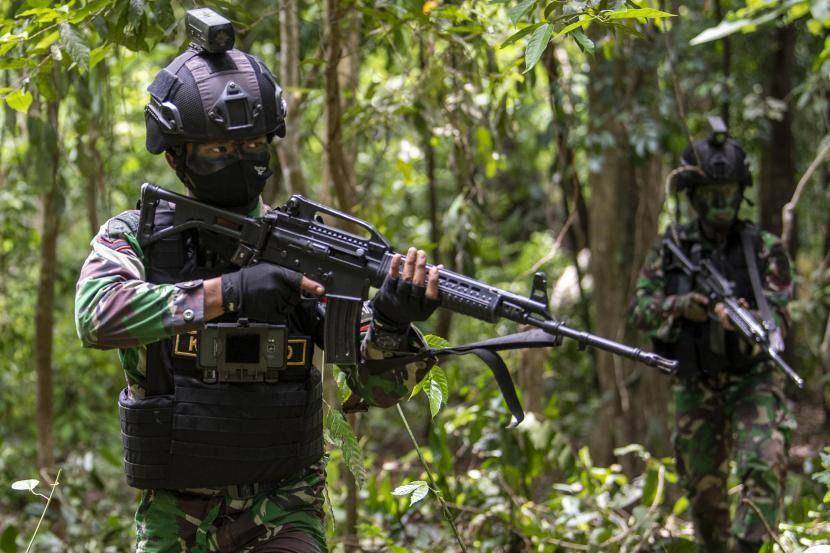 Aparat TNI melaksanakan patroli pengamanan. (IDN Times/Istimewa)
