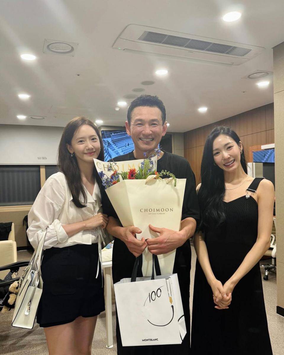momen Yoona dan Tiffany SNSD hangout bareng (instagram.com/yoona__lim)