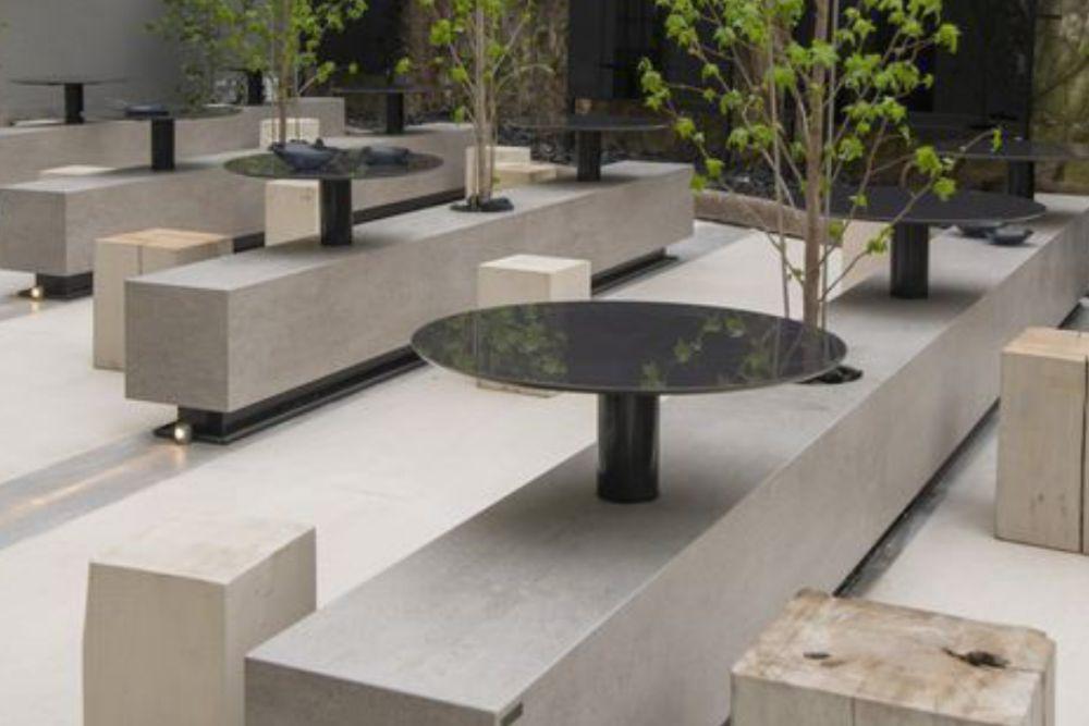 7 Rekomendasi Tempat Duduk Bahan Beton Estetik, Cocok di Teras!
