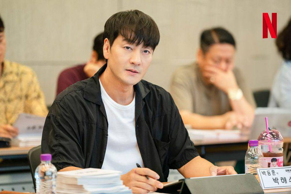 Park Hae Soo di script reading drama The Price of Confession (instagram.com/netflixkr)