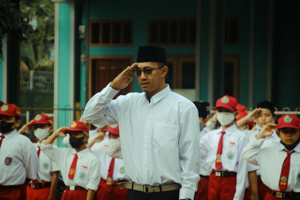 60 Ragam Ide Lomba 17 Agustus untuk Orang Dewasa, Kekinian dan Seru!