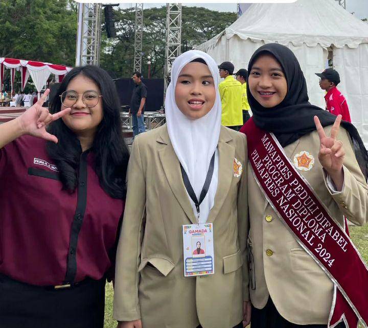 potret Putri Ariani di acara PIONIR Gadjah Mada (instagram.com/arianinismaputri)