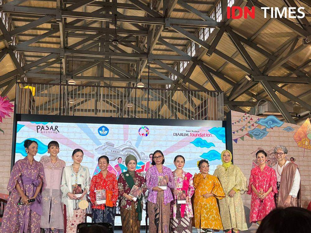 Puncak acara Kebaya Fest 2024 pada Minggu (28/7/2024) di Pos Bloc, Jakarta (IDN Times/Nisa Zarawaki)