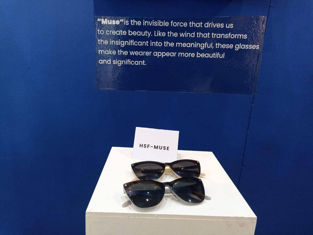 Koleksi terbaru HSF Eyewear X Sashfir. 30 Juli 2024. (IDN Times/M. Tarmizi Murdianto)