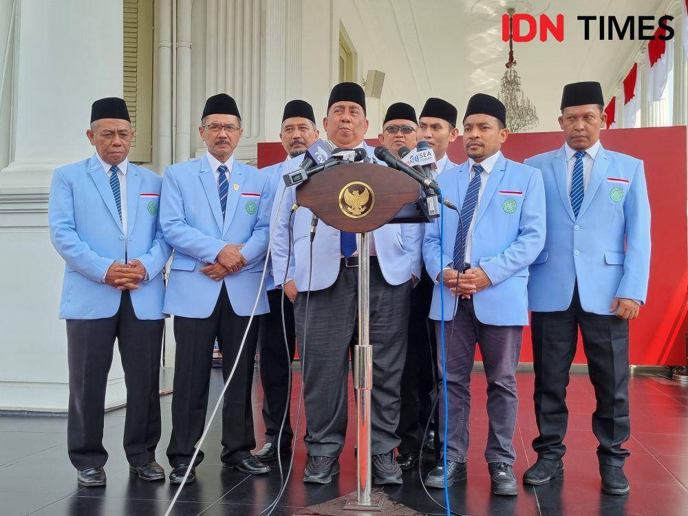 Badan Komunikasi Pemuda Remaja Masjid Indonesia (BKPRMI) menemui Presiden Jokowi di Istana Kepresidenan Jakarta (IDN Times/Ilman Nafi'an)