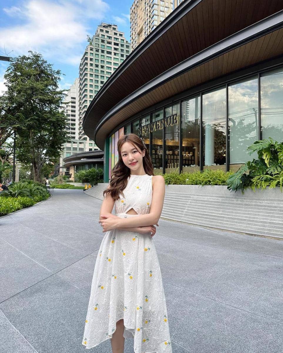 outfit Toey Prim (instagram.com/toeyprim)