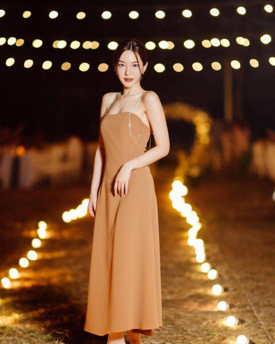 outfit Toey Prim (instagram.com/toeyprim)