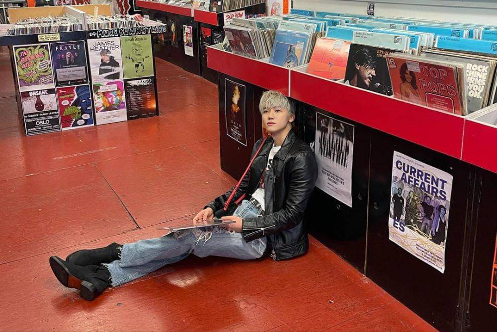 gaya outfit cowok mamba ala Jaemin NCT (instagram.com/na.jaemin0813)