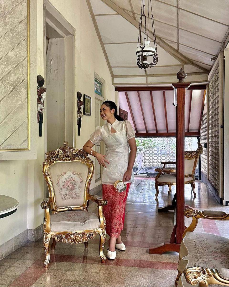 Inspirasi kebaya ala Rania Yamin (instagram.com/raniaayamin)