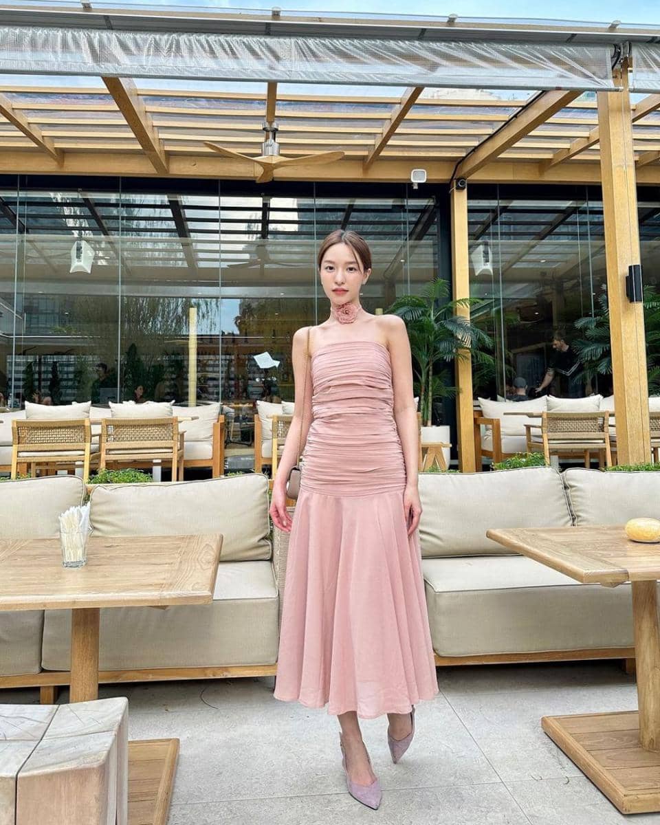 outfit Toey Prim (instagram.com/toeyprim)