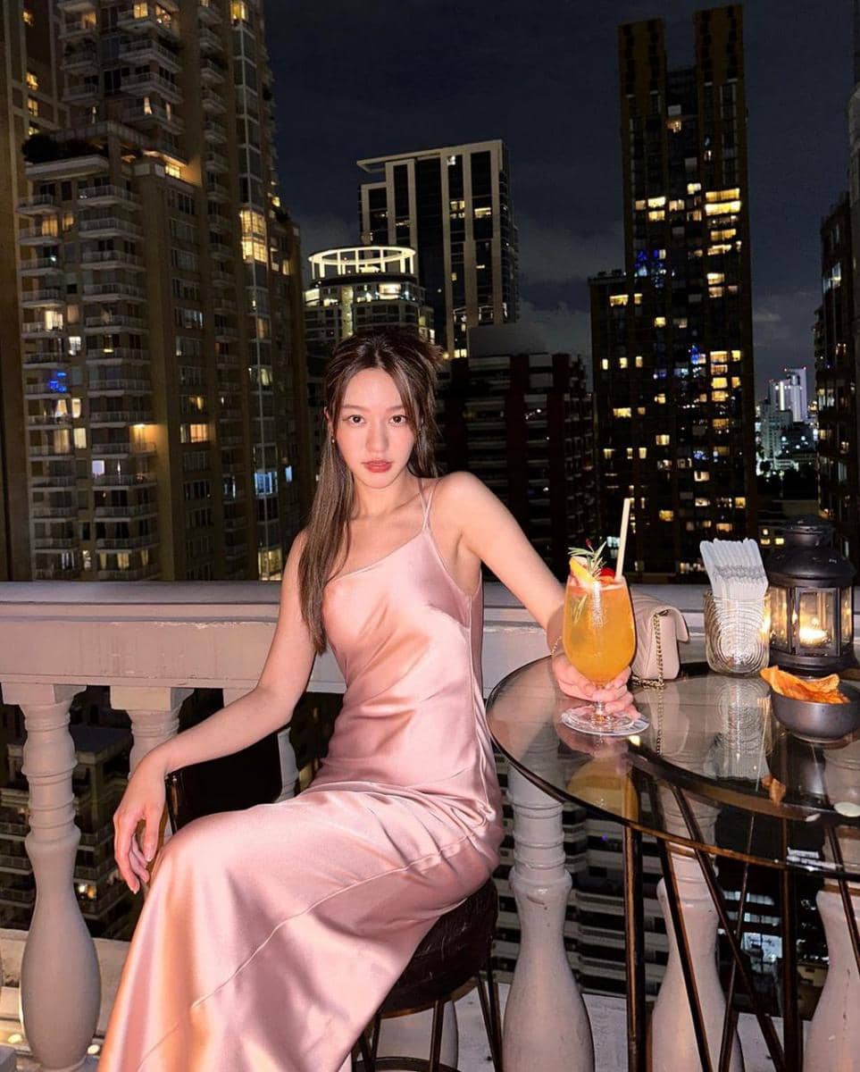 outfit Toey Prim (instagram.com/toeyprim)