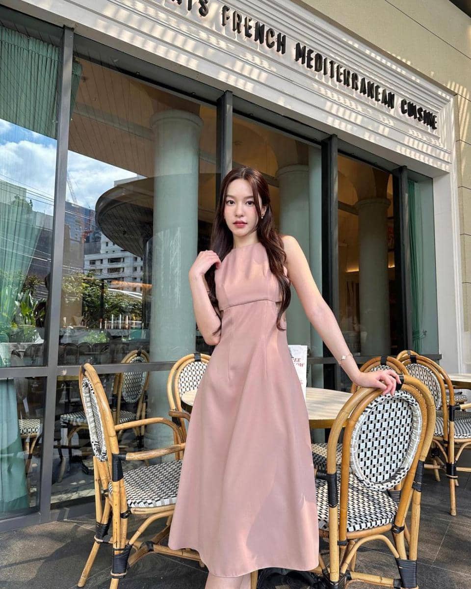 outfit Toey Prim (instagram.com/toeyprim)