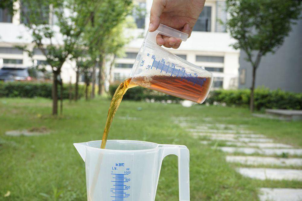 ilustrasi liquid measuring cup (pixabay.com/Jojo 左)