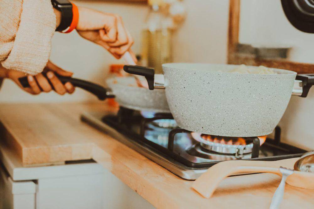 ilustrasi proses memasak (pexels.com/Tuğba Kobal Yılmaz)