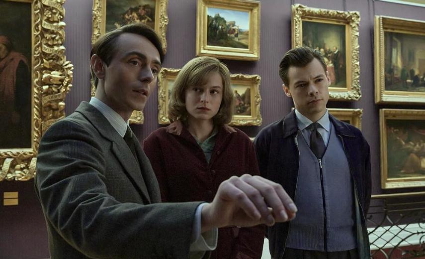5 Rekomendasi Film dan Serial Emma Corrin, Ada Deadpool & Wolverine