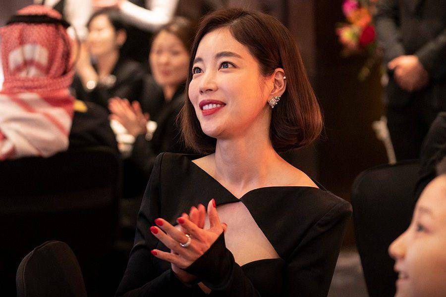 Jang Tae Ra (Ki Eun Se) di drakor Red Swan (Dok. Disney+ Hotstar/Red Swan)