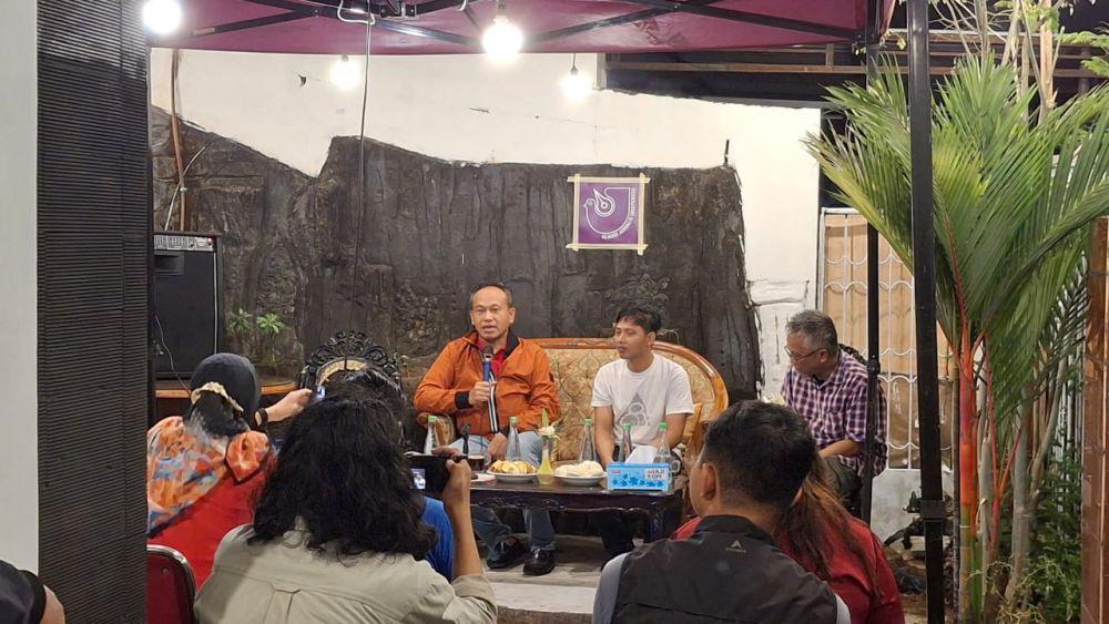 AJI Makassar: Penyelesaian Kasus Jurnalistik Harus Melalui Dewan Pers