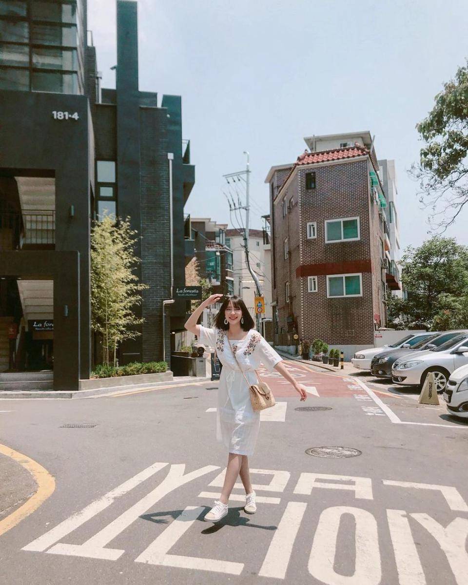 Jan Ployshompoo (instagram.com/janhae)