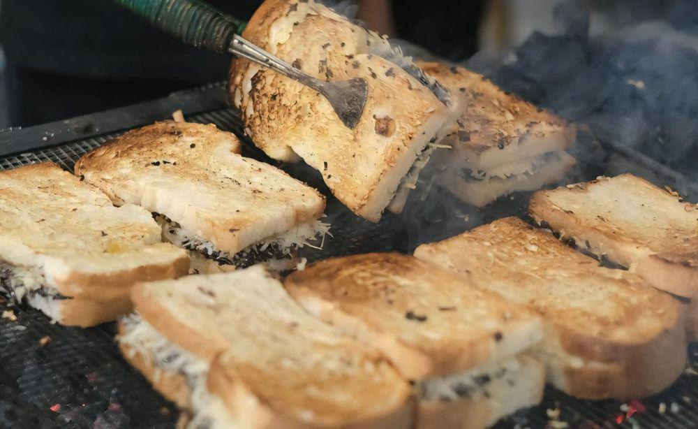 5 Roti Bakar Enak di Jakarta, Ada yang Buka 24 Jam