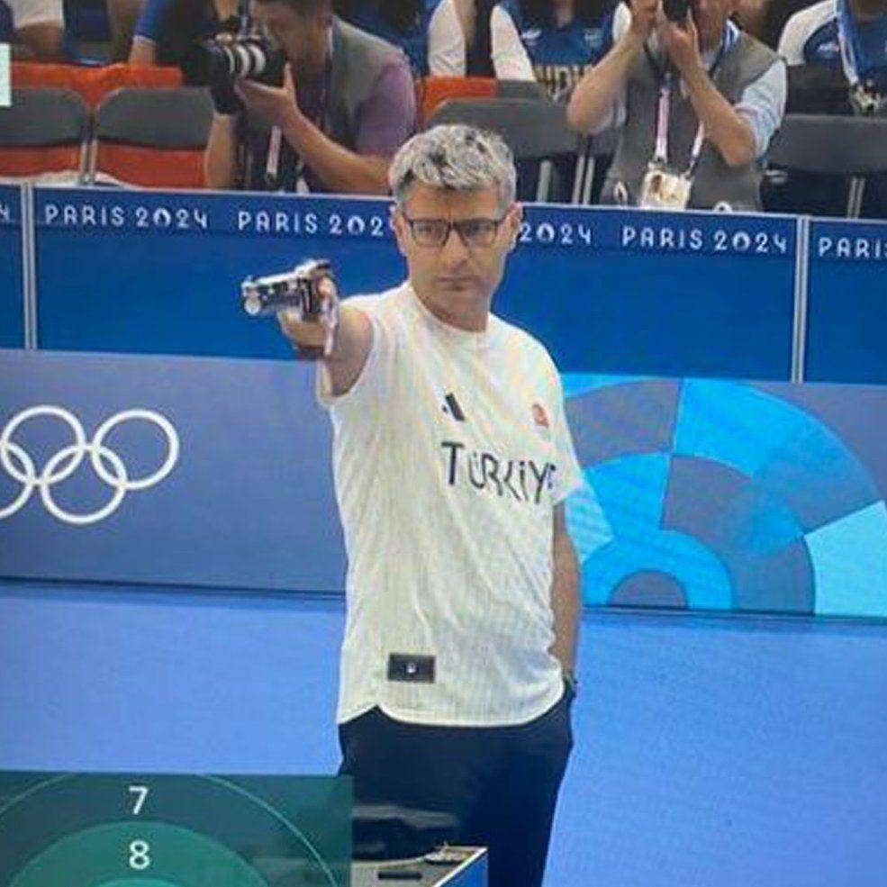 Yusuf Dikec (instagram.com/yusufdikecofficial)