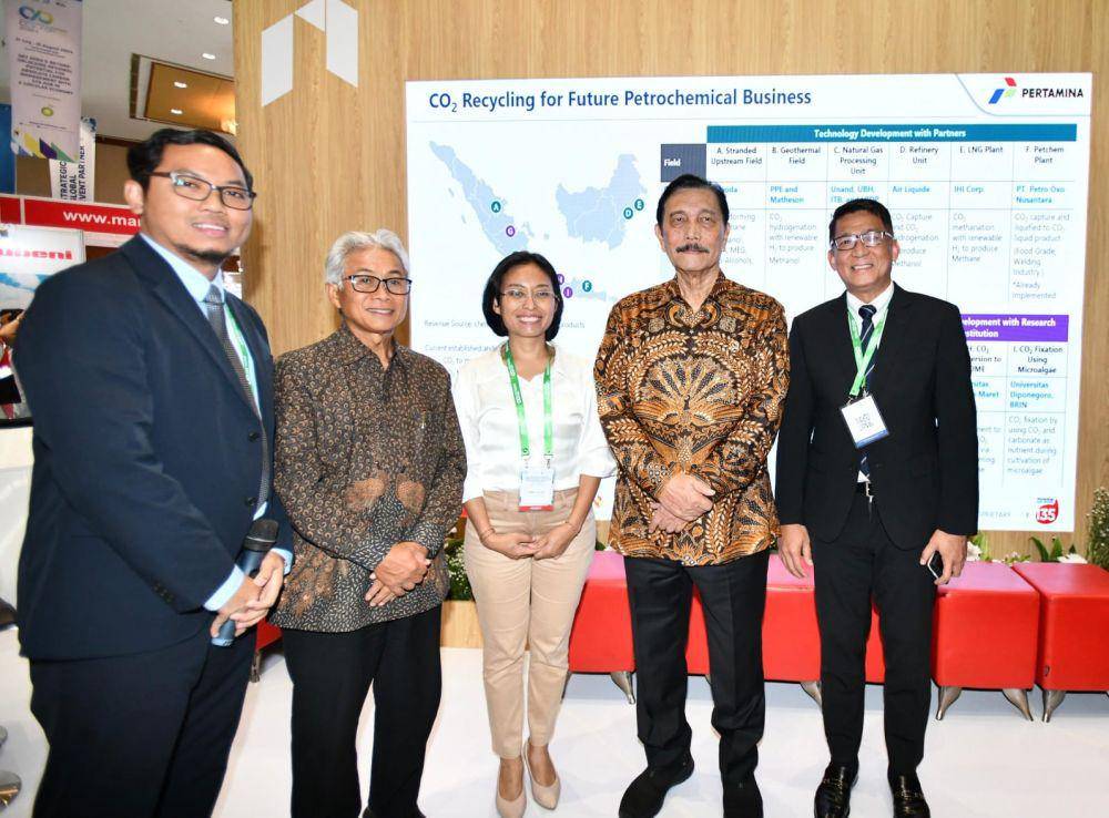 PT Pertamina (Persero) memaparkan strategi menjadi pemimpin regional bisnis Penangkapan dan Penyimpanan Karbon (CCS) dalam Forum Internasional & Indonesia CCS (IICCS) 2024 di Jakarta Convention Center, Senayan, Rabu (31/7/2024). (Dok. Pertamina)