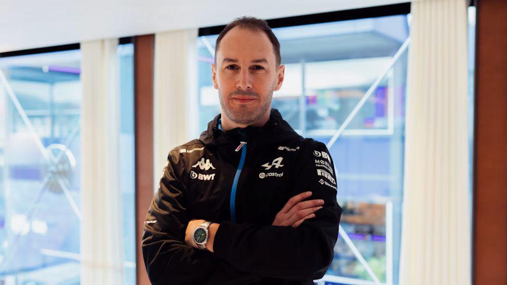 Alpine Tunjuk Oliver Oakes sebagai Team Principal Baru