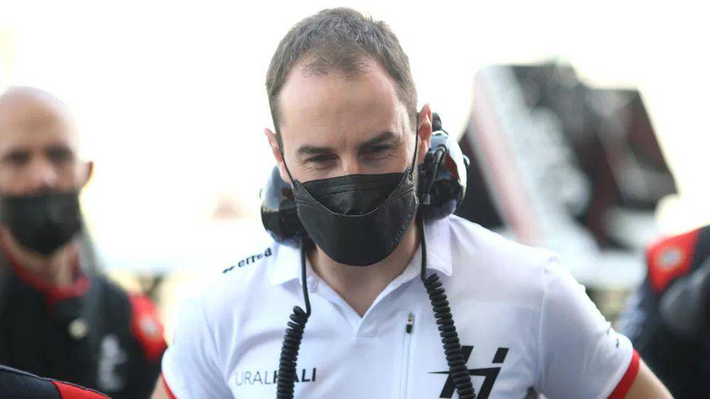 Oliver Oakes (fiaformula2.com)