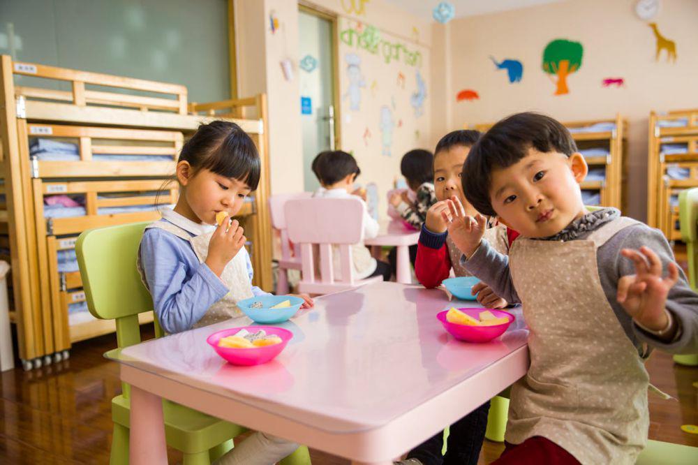5 Pertimbangan Saat Memilih Day Care yang Aman untuk Anak