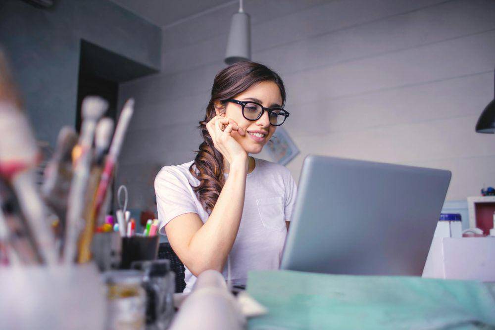 Bekerja freelance (pexels.com/Andrea Piacquadio)