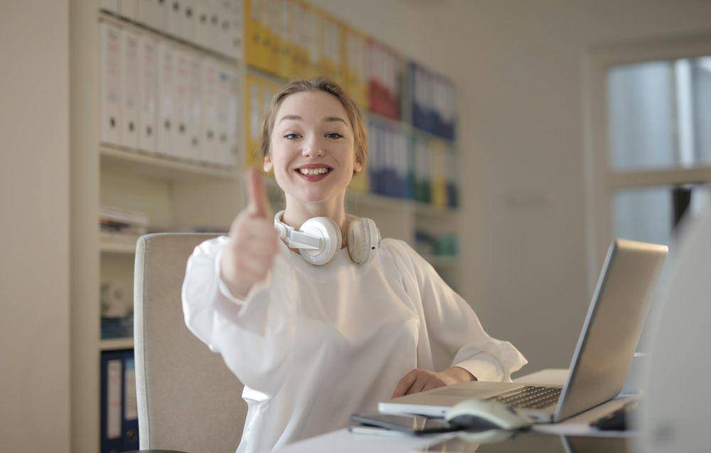 Bekerja freelance (pexels.com/Andrea Piacquadio)