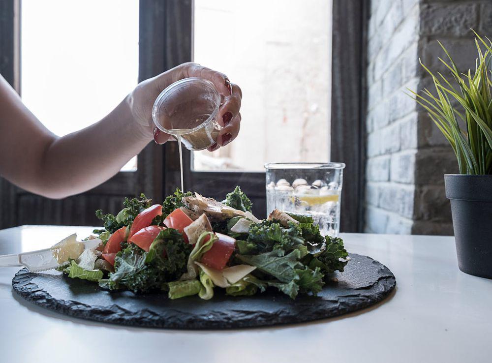 5 Tips Mengurangi Rasa Lapar Secara Alami, Diet Jadi Aman Deh!