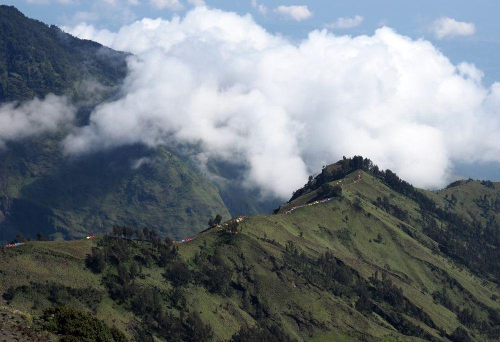 6 Jalur Pendakian Gunung Rinjani buat Pemula dan yang Berpengalaman